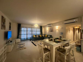 3 Bedrooms ground pool view